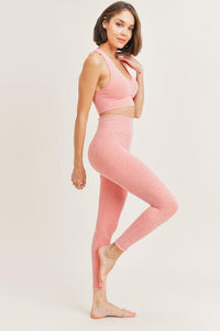 Peach Seamless Sports Bra & Seamless Legging Set