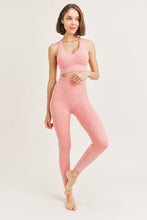 Load image into Gallery viewer, Peach Seamless Sports Bra &amp; Seamless Legging Set