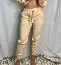 Load image into Gallery viewer, Creme Dream Sweatpants